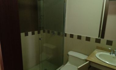 Rento Amplio Departamento, Sector González Suarez.