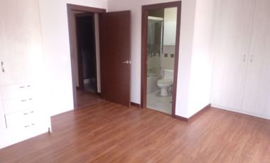 Rento Amplio Departamento, Sector González Suarez.