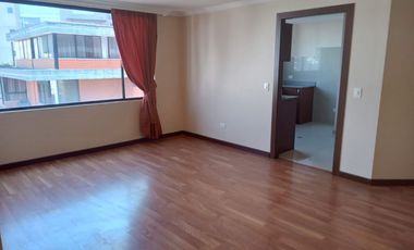 Rento Amplio Departamento, Sector González Suarez.