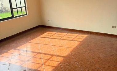 Elegante villa en venta con 546m2T sector Ordóñez Lasso Cuenca Ec.