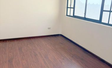 Elegante villa en venta con 546m2T sector Ordóñez Lasso Cuenca Ec.