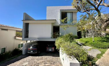 LAS CAÑADAS CASA EN VENTA EN COTO LA PRADERA COLINDANTE A CAÑADA