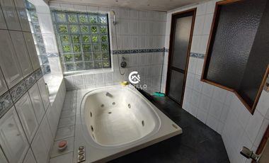 ARRENDAMOS CASA VILLA TRIANON