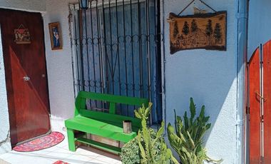 Casa En Venta cerca Metro estacion Santiago Bueras