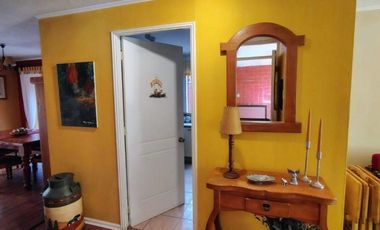 Excelente propiedad ubicada en el sector El Bosque $ 298.000.000