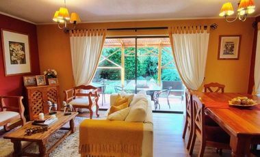 Excelente propiedad ubicada en el sector El Bosque $ 298.000.000