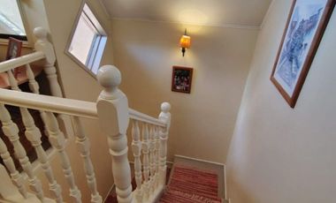 Excelente propiedad ubicada en el sector El Bosque $ 298.000.000