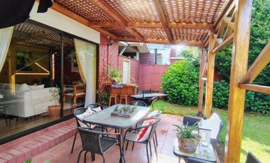 Excelente propiedad ubicada en el sector El Bosque $ 298.000.000