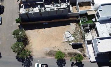 TERRENO EN VENTA EN HACIENDA AGUA CALIENTE