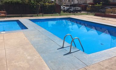 Casa Tres Pisos Amplia, Condominio Cerrado Seguridad 24/7