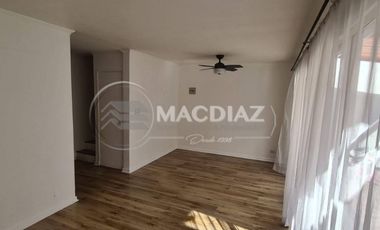 Casa Tres Pisos Amplia, Condominio Cerrado Seguridad 24/7