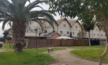 Casa Tres Pisos Amplia, Condominio Cerrado Seguridad 24/7