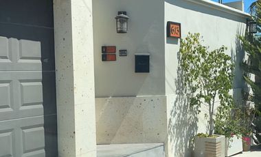 Renta casa de tres recamas en Fracc. Monterrey.