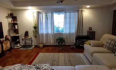 Renta casa de tres recamas en Fracc. Monterrey.