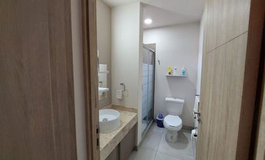 ZAKIA DUPLEX PA CON ROOF GARDEN 3REC/BAÑO ALBERCA GYM SALIDA AEROPUERTO/JURIQUILLA/CENTRO