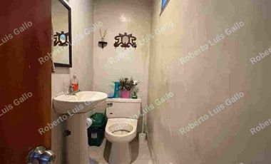 Vendo casa 3er. piso cerca a la placita de flores
