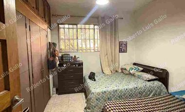 Vendo casa 3er. piso cerca a la placita de flores