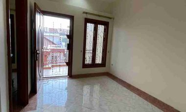 rumah bagus 6x15 taman surya 3 pegadungan kalideres jakarta barat