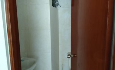 OFICINA 55 m² EN VENTA – Cdra. 7 Av. ARENALES – VISTA EXTERNA – $80,000