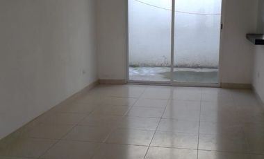 Casa en renta en Paso de Cortes por el Mercado de Xixitla