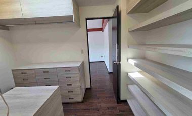 Casa en la Floresta en Bosques del Lago