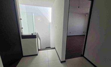 Casa en la Floresta en Bosques del Lago