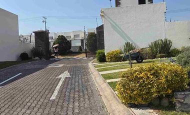 Casa en la Floresta en Bosques del Lago