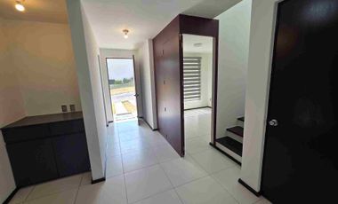 Casa en la Floresta en Bosques del Lago