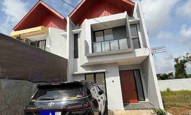 town house dekat bandara SMB. cukup booking 10 juta saja