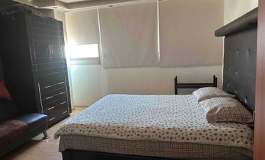 EXCELENTE DEPARTAMENTO AMUEBLADO Y EQUIPADO