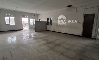 GUDANG DIUAL DI JOGJA DEKAT PASAR GIWANGAN