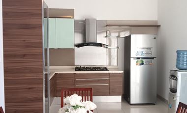 RUMAH BAGUS MINIMALIS MODERN 2 LANTAI DEKAT TOL, UNIVERSITAS SIAP HUNI DI SUTAMI BANDUNG