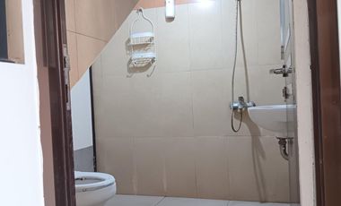 RUMAH BAGUS MINIMALIS MODERN 2 LANTAI DEKAT TOL, UNIVERSITAS SIAP HUNI DI SUTAMI BANDUNG