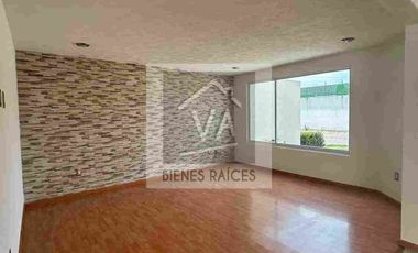 Venta de casa en Condominio en Metepec