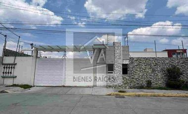 Venta de casa en Condominio en Metepec