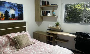 Venta de apartamento en La Loma de Los Bernal