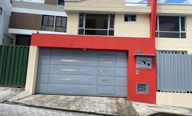 CARCELEN, RENTO DEPARTAMENTO 3HAB TERRAZA, PARQUEADERO