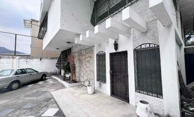 En Venta Casa en Cdla Los Ceibos, Sta Cecilia