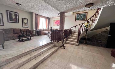 En Venta Casa en Cdla Los Ceibos, Sta Cecilia