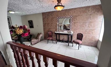 En Venta Casa en Cdla Los Ceibos, Sta Cecilia