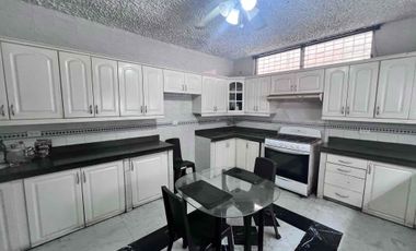 En Venta Casa en Cdla Los Ceibos, Sta Cecilia