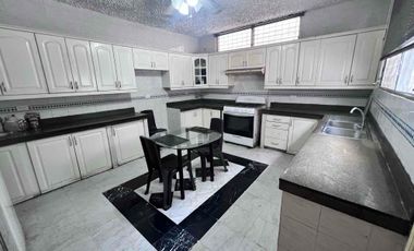 En Venta Casa en Cdla Los Ceibos, Sta Cecilia