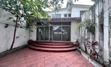 En Venta Casa en Cdla Los Ceibos, Sta Cecilia