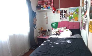 Acogedora propiedad pareada Pasaje San Francisco $ 130.000.000.