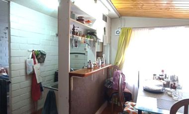 Acogedora propiedad pareada Pasaje San Francisco $ 130.000.000.