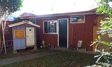 Acogedora propiedad pareada Pasaje San Francisco $ 130.000.000.