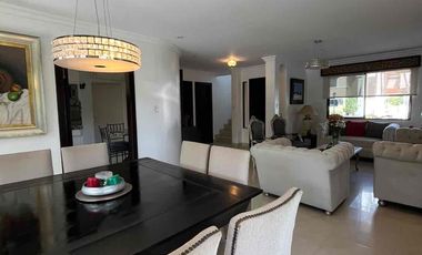 Se alquila casa con vista al manglar en Puerto Azul