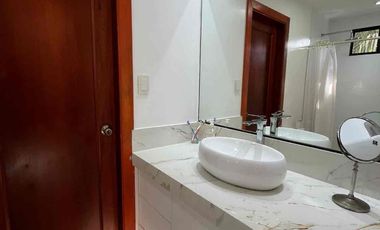 Se alquila casa con vista al manglar en Puerto Azul