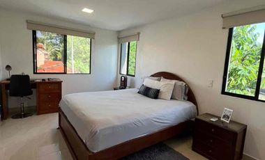 Se alquila casa con vista al manglar en Puerto Azul