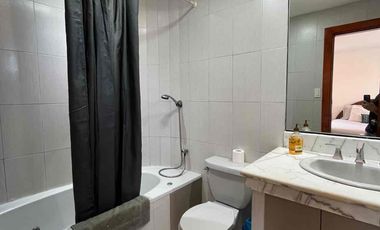 Se alquila casa con vista al manglar en Puerto Azul